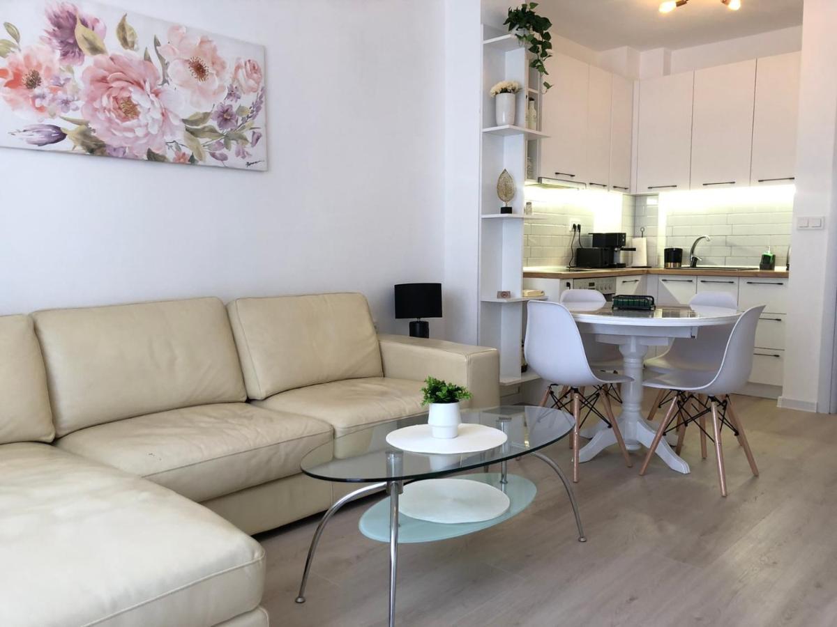 Magnolia Apartment Варна Екстериор снимка